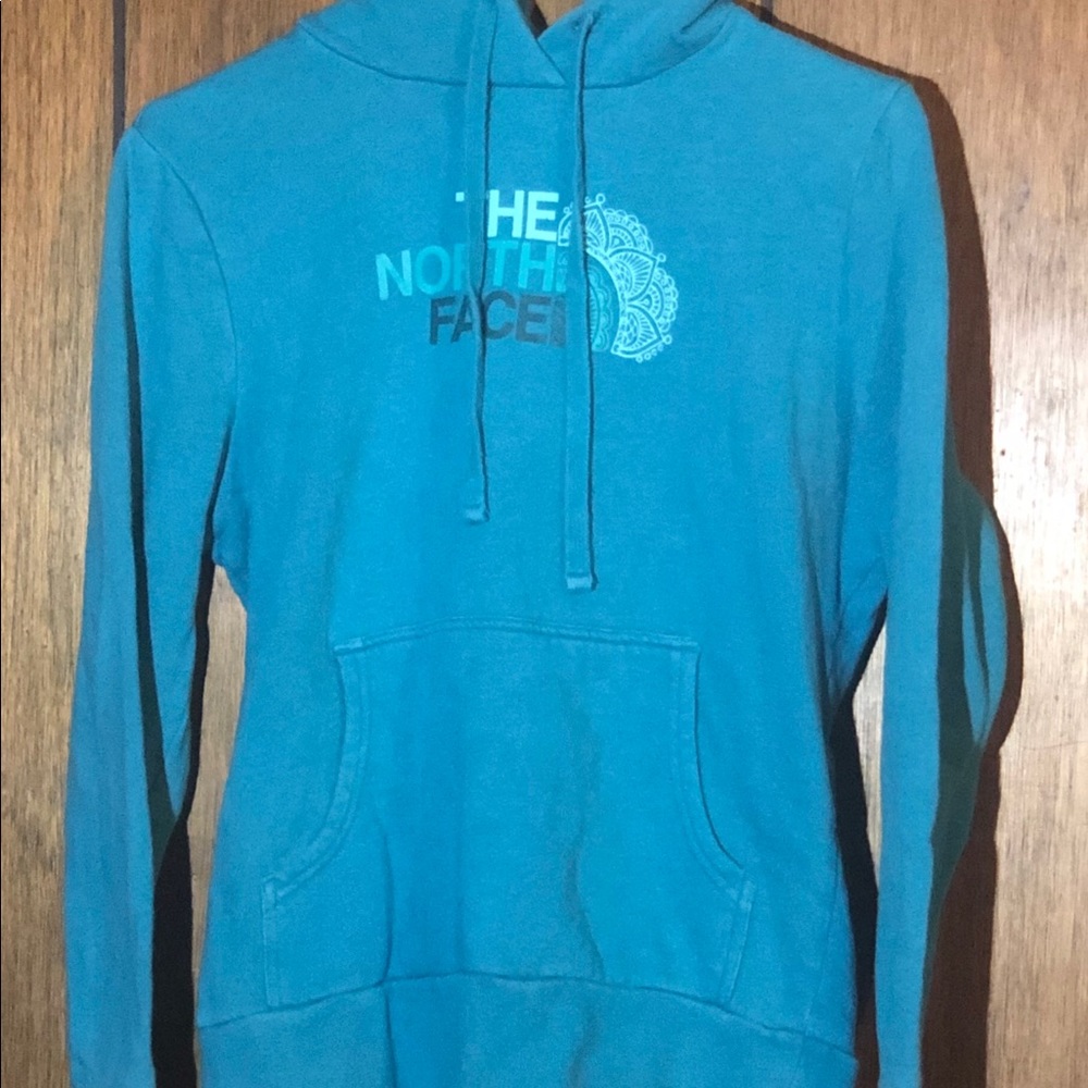 The North Face hoodie Size: Girls S/P like new